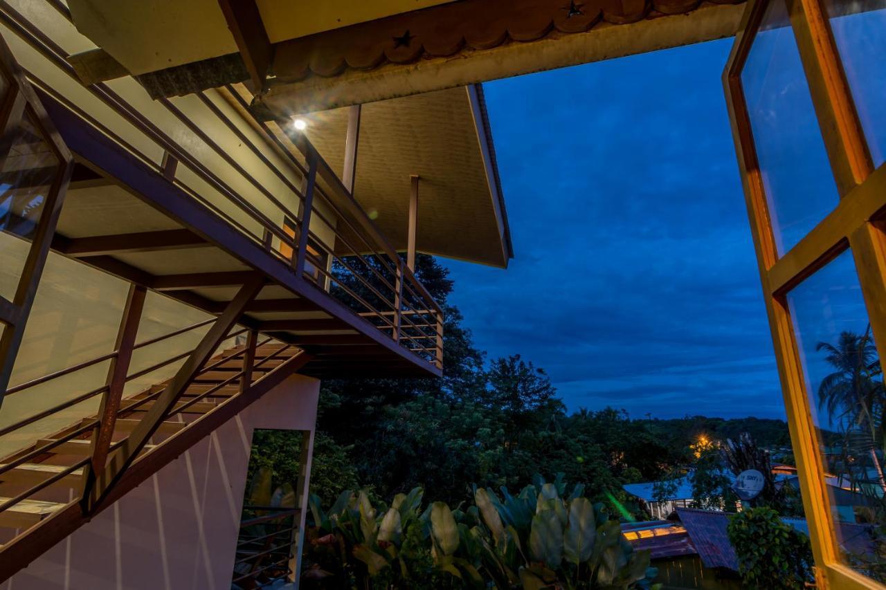 Sea Tower Hotel Puerto Viejo de Talamanca Kültér fotó