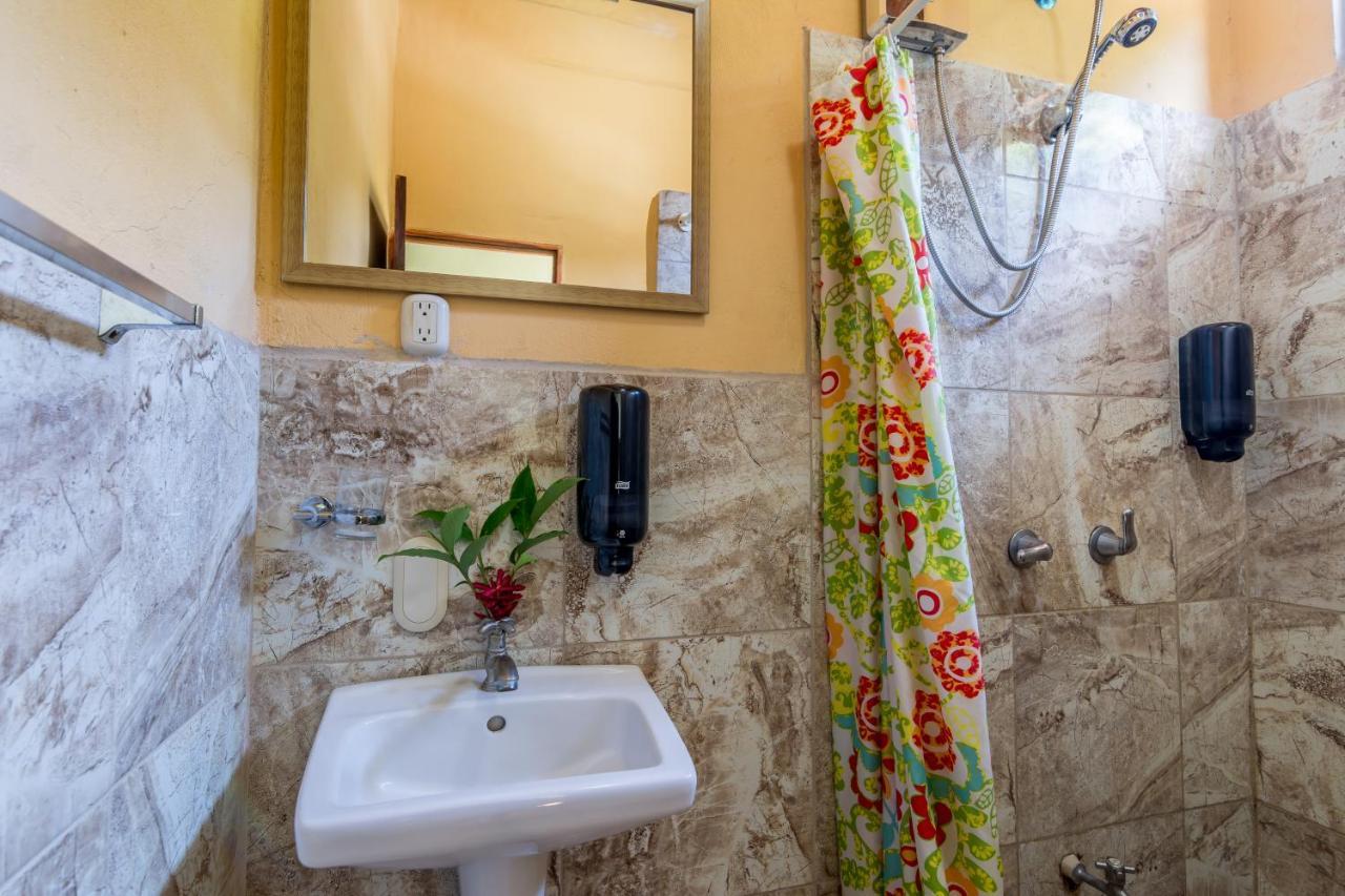 Sea Tower Hotel Puerto Viejo de Talamanca Kültér fotó